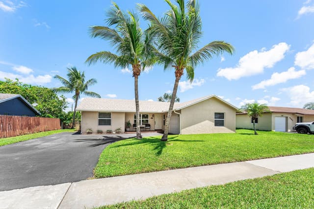 9393 Gettysburg Road, sold in American Homes At Boca Raton 3, Boca Raton, FL