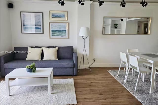 2903 N Miami Beach Boulevard 201, North Miami Beach, FL 33160