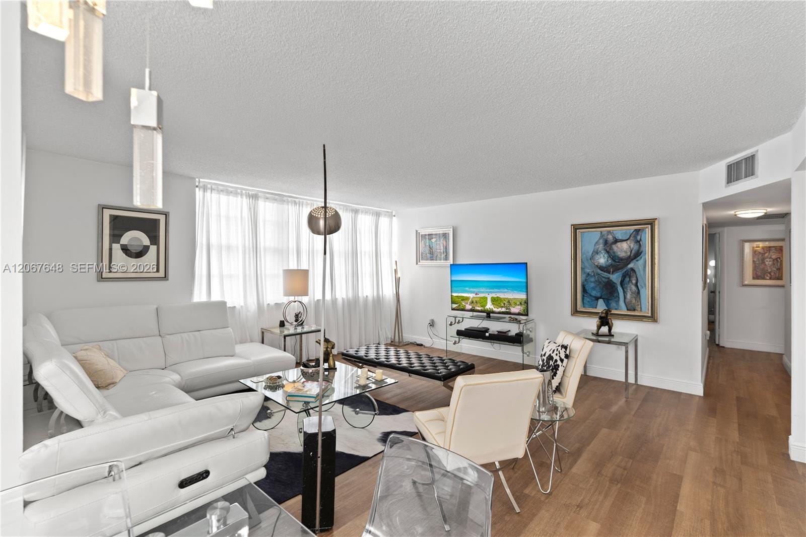 1301 NE Miami Gardens Drive 1515W — photo 4