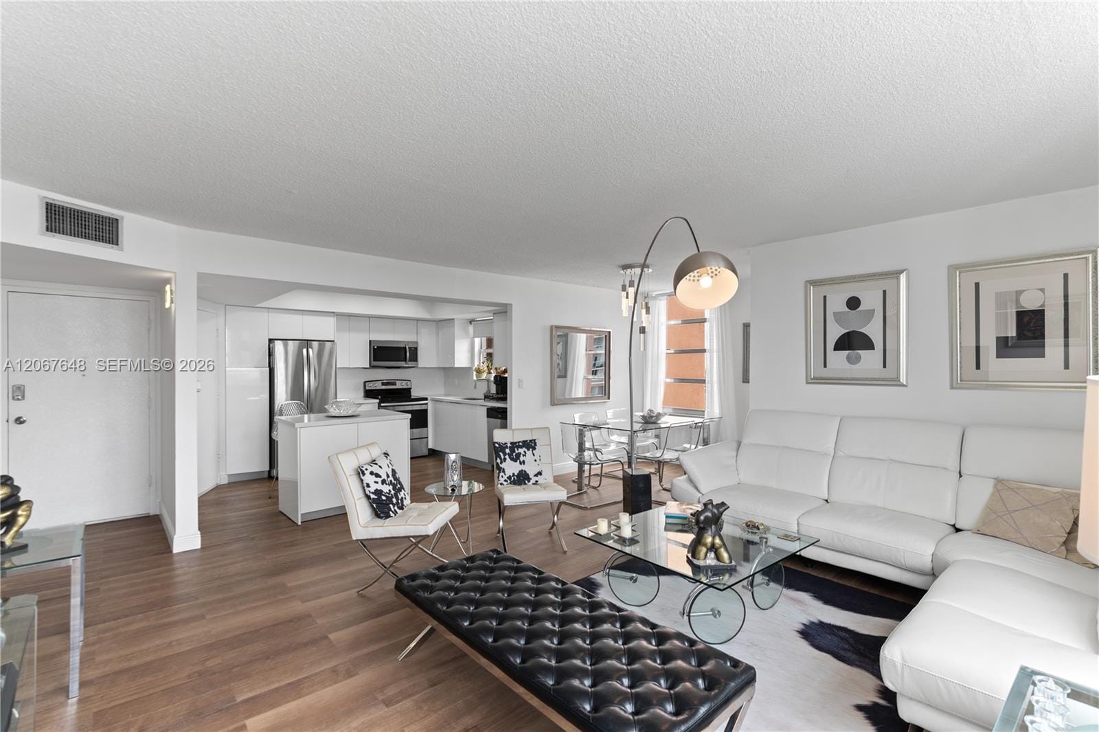 1301 NE Miami Gardens Drive 1515W — photo 5