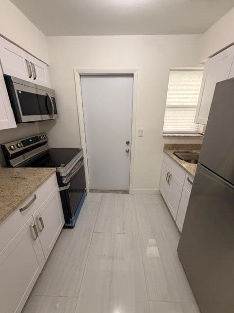 968 W 9th Street #B2, Riviera Beach, FL 33404