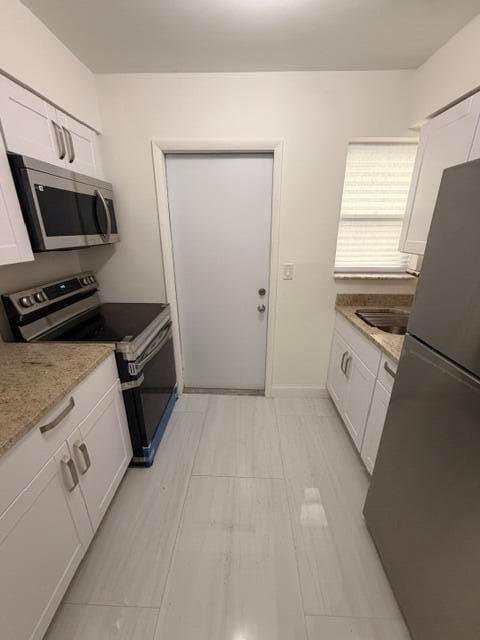 968 W 9TH Street B2, Riviera Beach, FL 33404