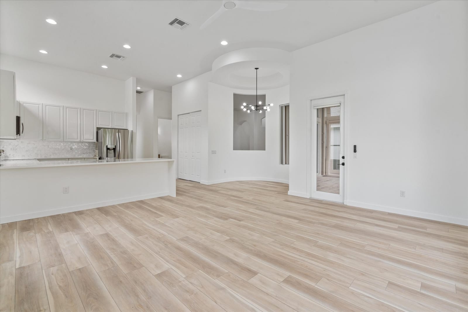 6830 FIJI Circle — photo 12