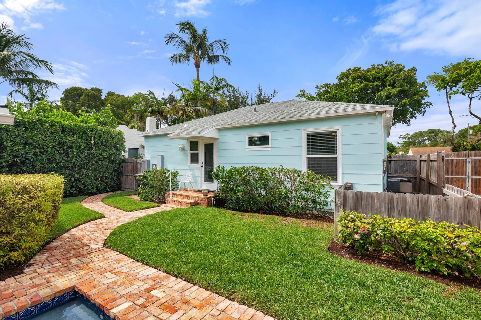 816 Avon Road, West Palm Beach, FL 33401 photo 14
