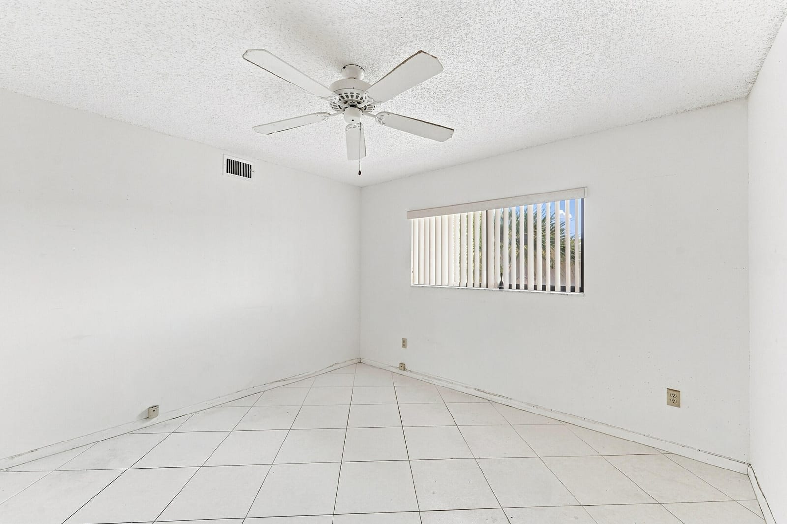 15355 LAKES OF DELRAY Boulevard 314 — photo 7