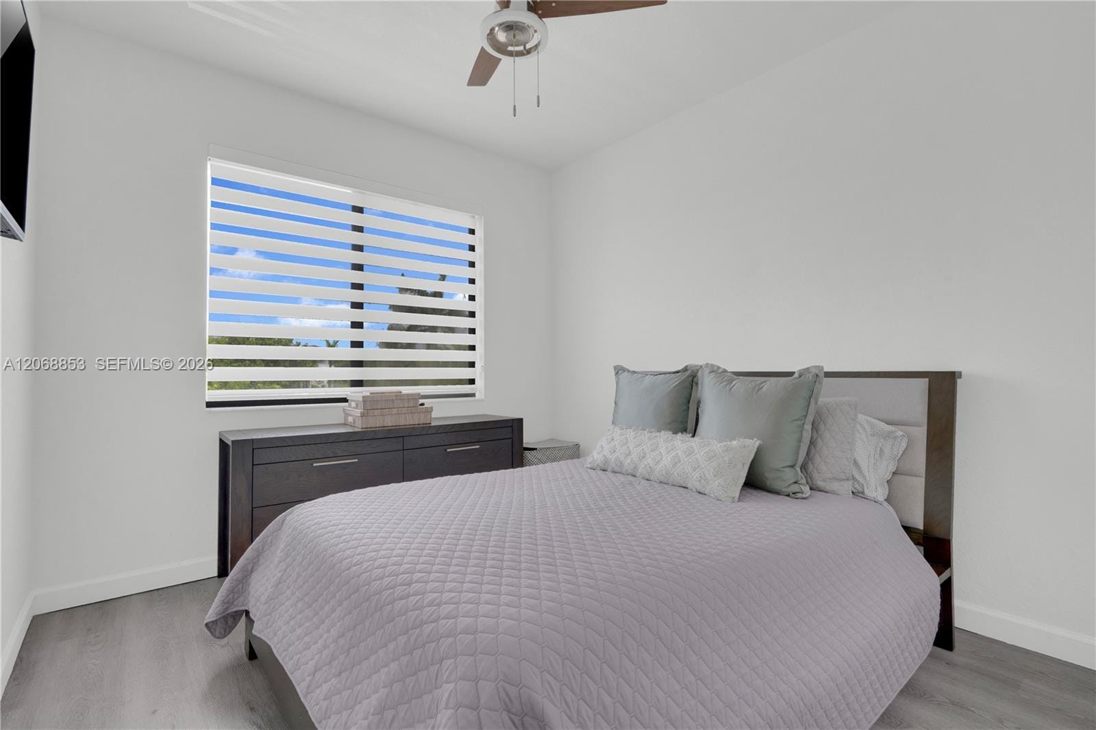 550 NE 207th Street, Miami, FL 33179 photo 15