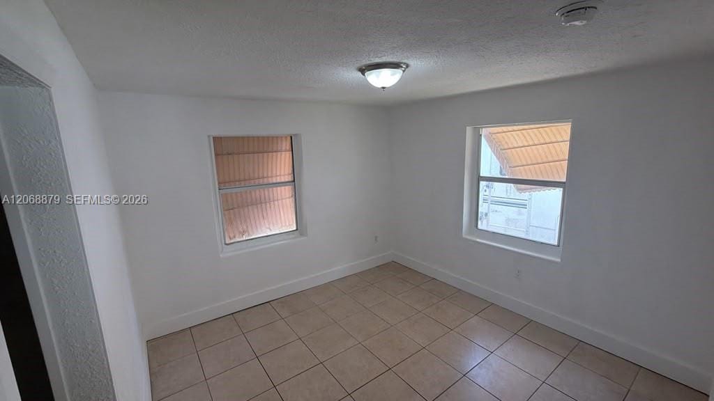 7305 NW 17th Court . — photo 5