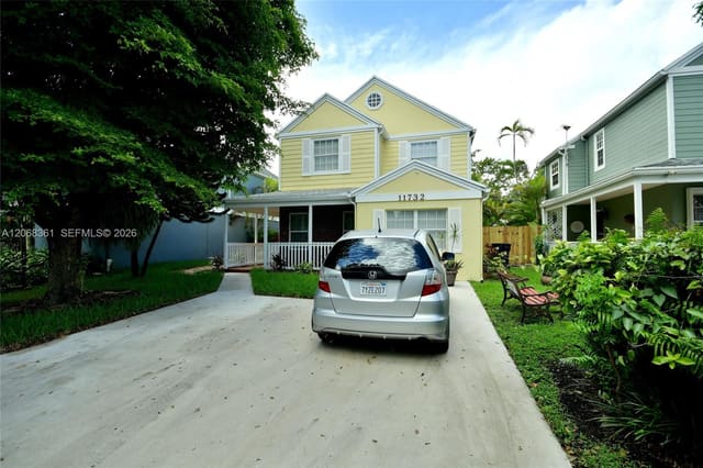 11732 SW 119th Terrace, Villas Of Towngate South, Miami, FL