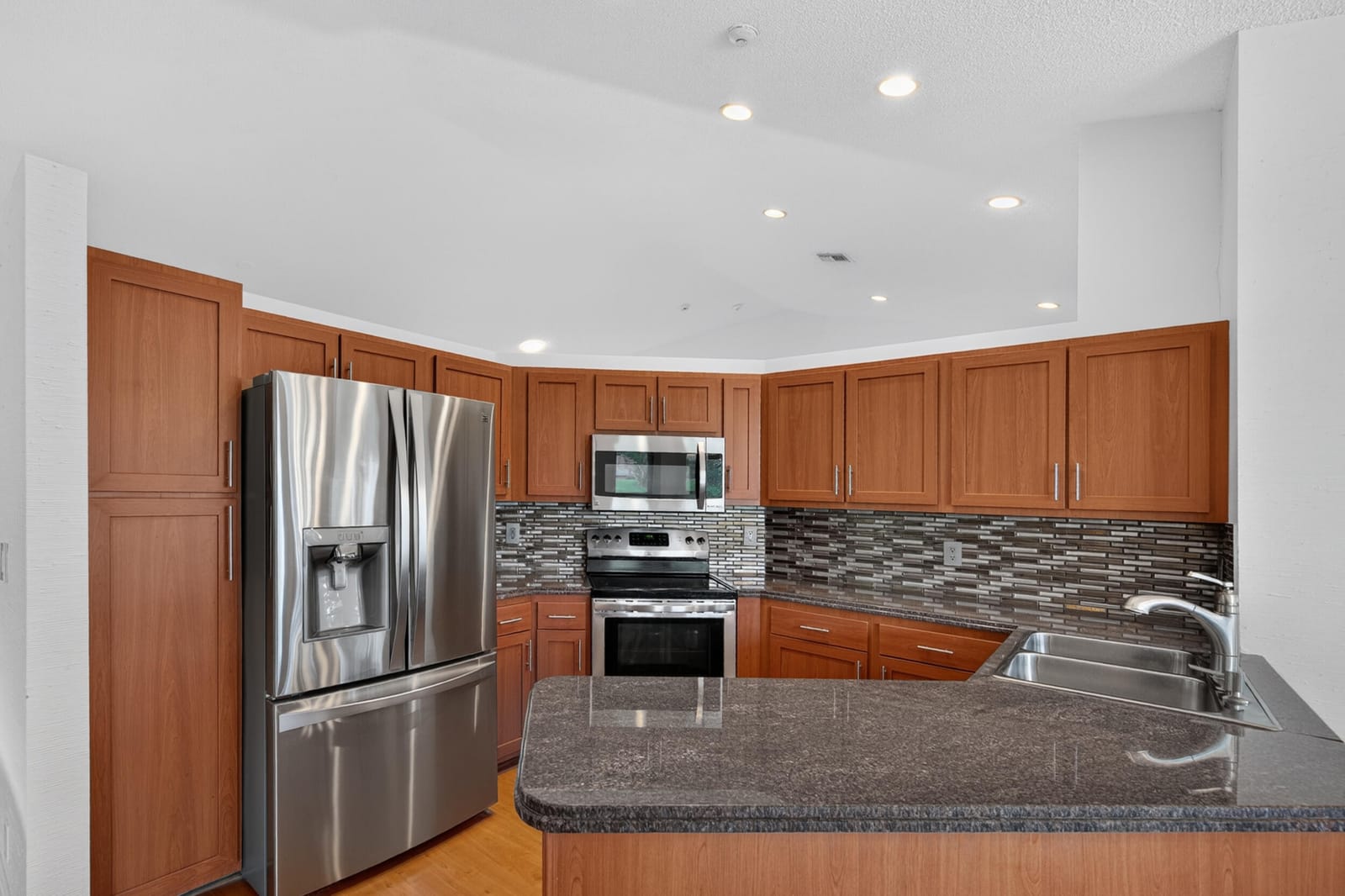 709 Crystal Court, Weston, FL 33326 photo 5