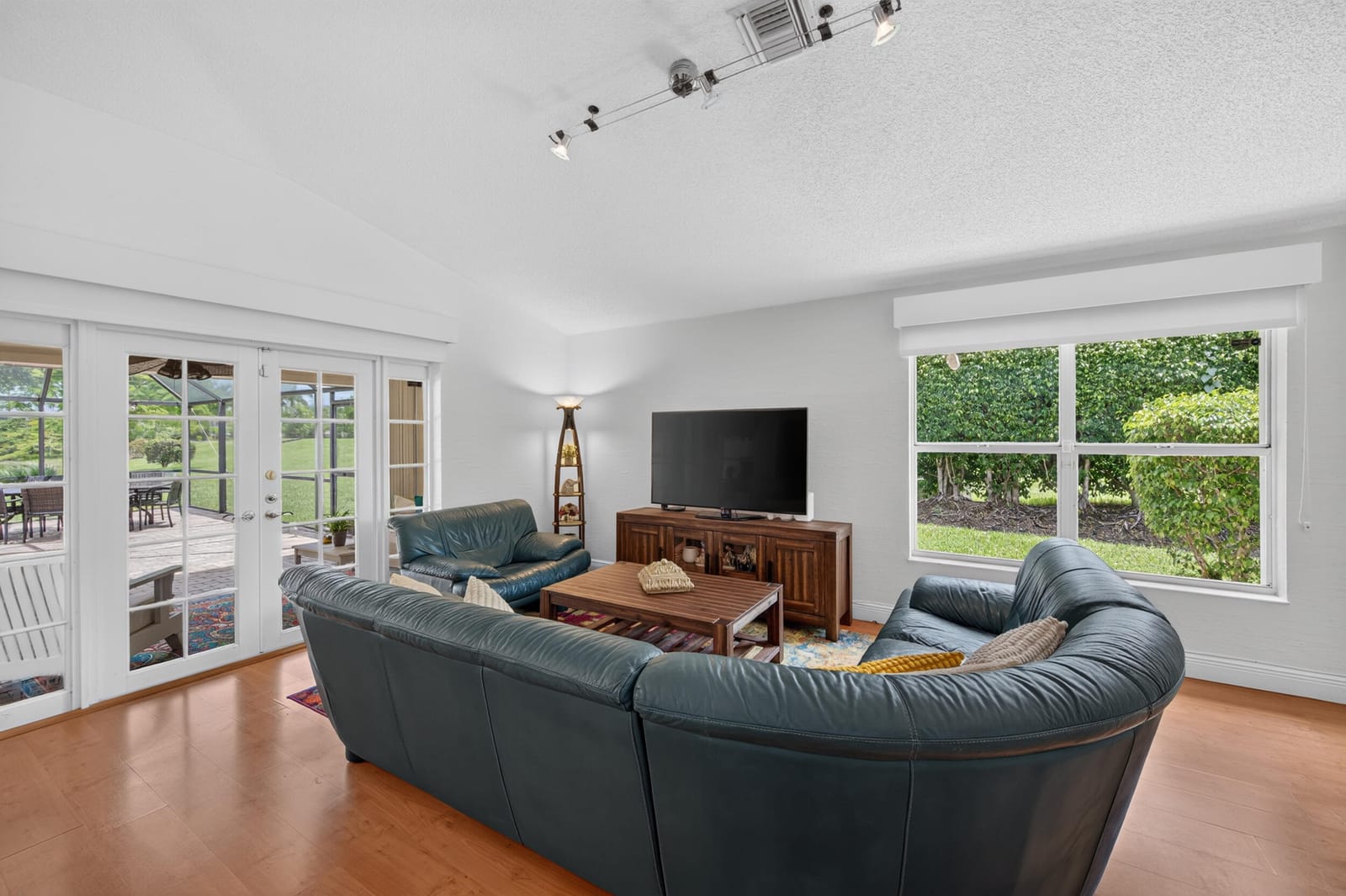 709 Crystal Court, Weston, FL 33326 photo 10