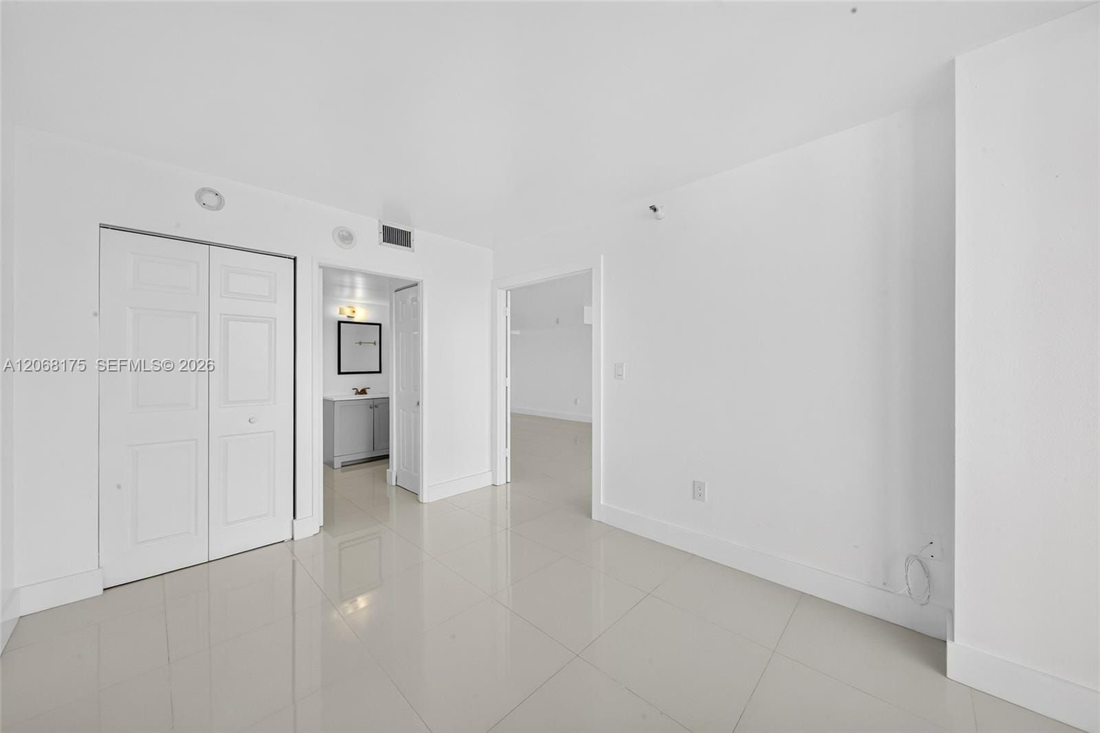 20505 E Country Club Drive 2132, Aventura, FL 33180 photo 14