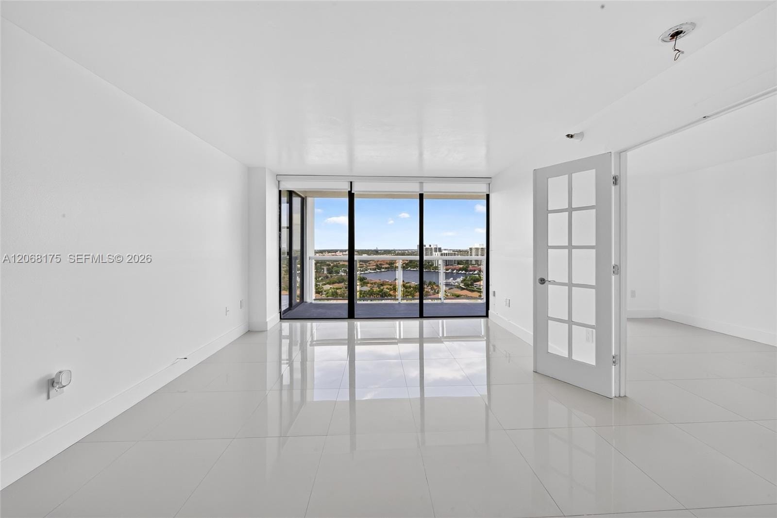 20505 E Country Club Drive 2132, Aventura, FL 33180 photo 19