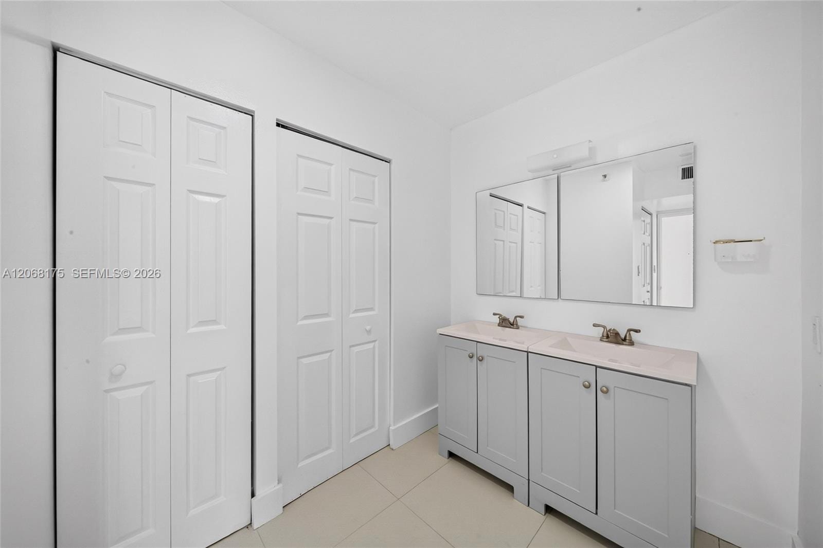 20505 E Country Club Drive 2132, Aventura, FL 33180 photo 21