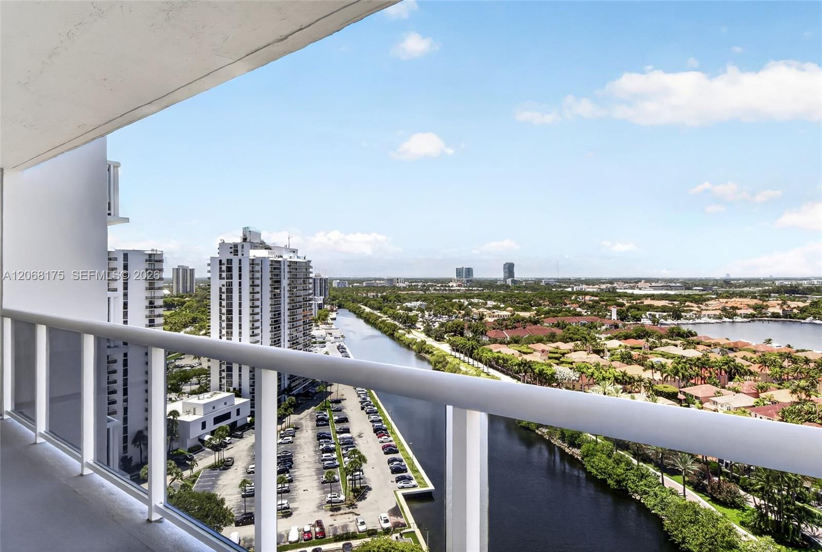 20505 E Country Club Drive 2132, Aventura, FL 33180 photo 30