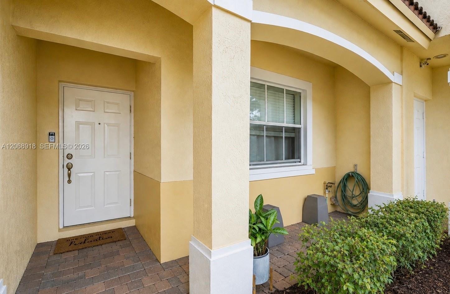 2517 SW 83rd Terrace 105 — photo 3