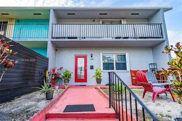 2100 NE 170th Street, Fulford By The Sea Sec D, North Miami Beach, FL