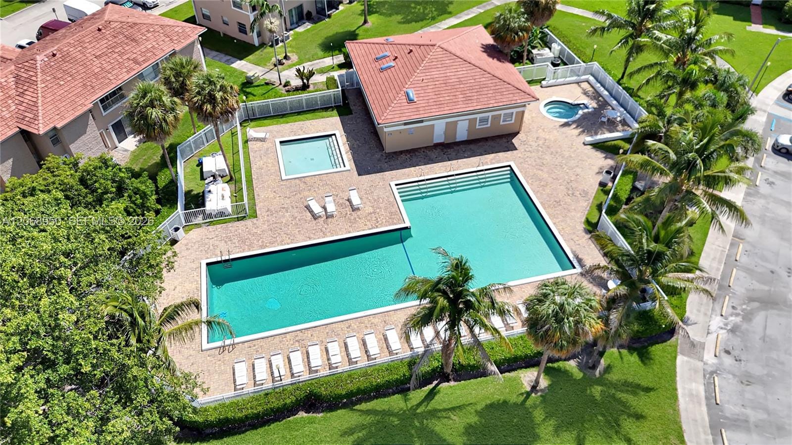 10168 Twin Lakes Drive 13-A, Coral Springs, FL 33071 photo 13