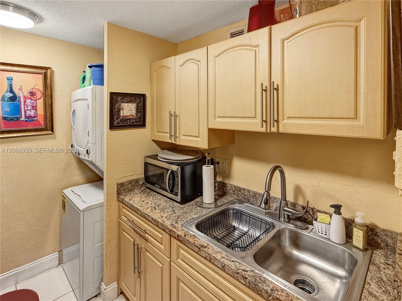 10168 Twin Lakes Drive 13-A — photo 6