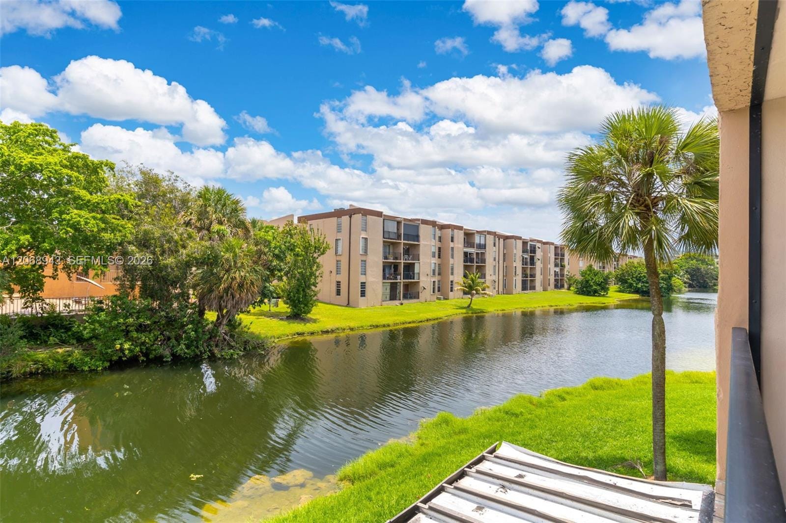 8895 Fontainebleau Boulevard 207, Miami, FL 33172 photo 20