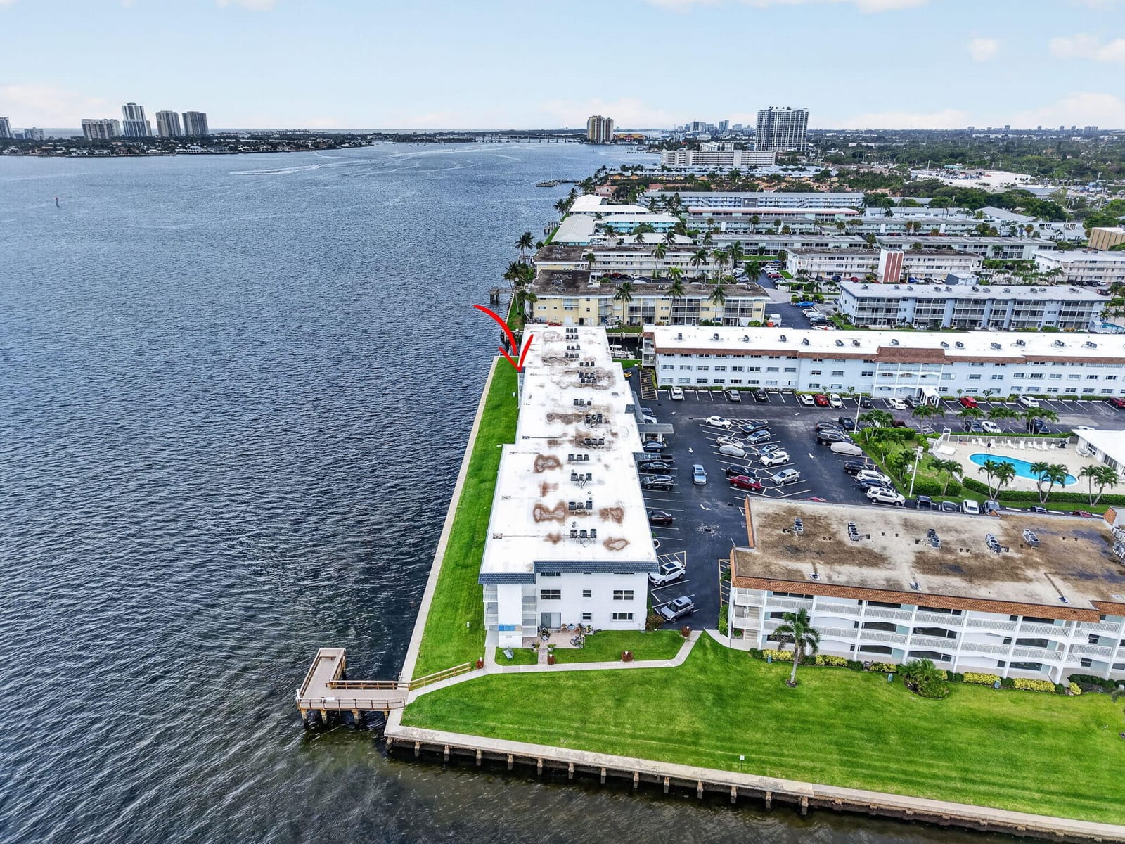 100 SHORE Court 311, North Palm Beach, FL 33408 photo 16