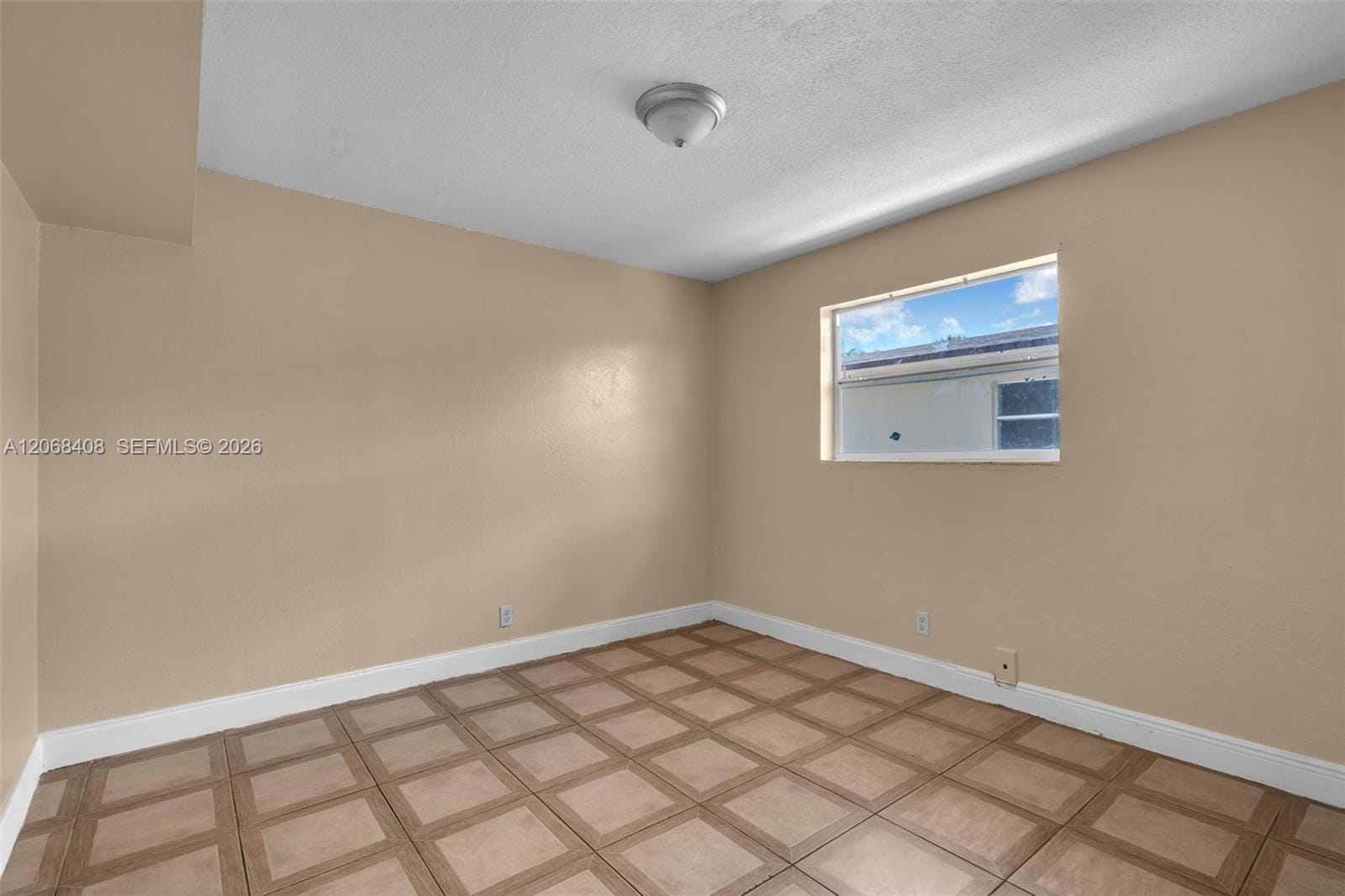 624 SW 16th Avenue C — photo 12
