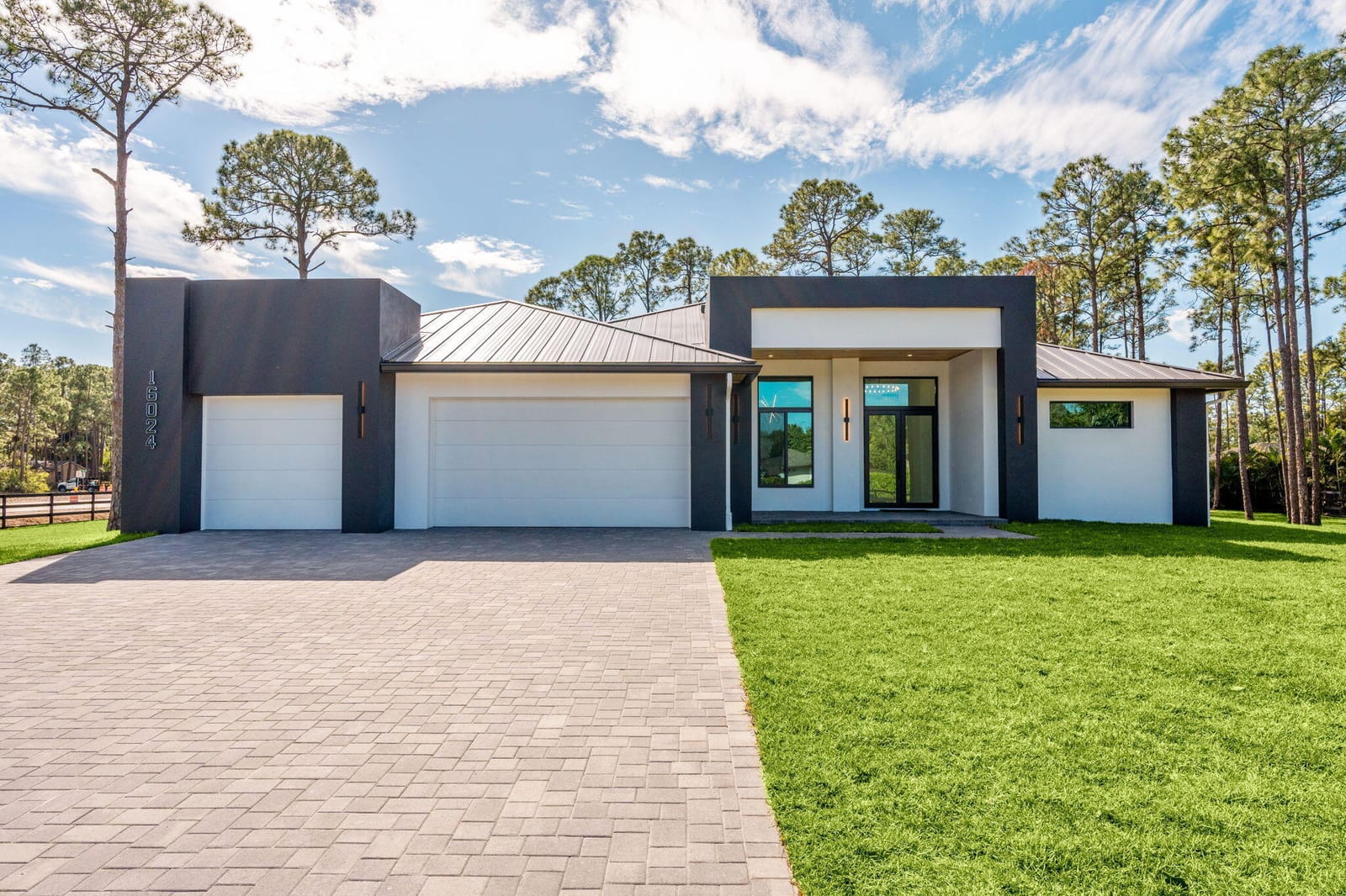 16024 84TH Court N, The Acreage, FL 33470 photo 2