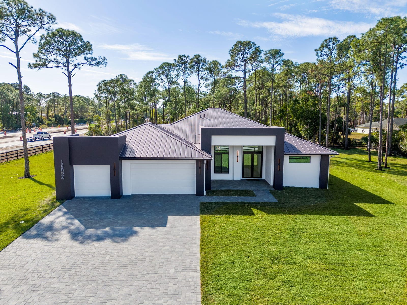 16024 84TH Court N, The Acreage, FL 33470 photo 3