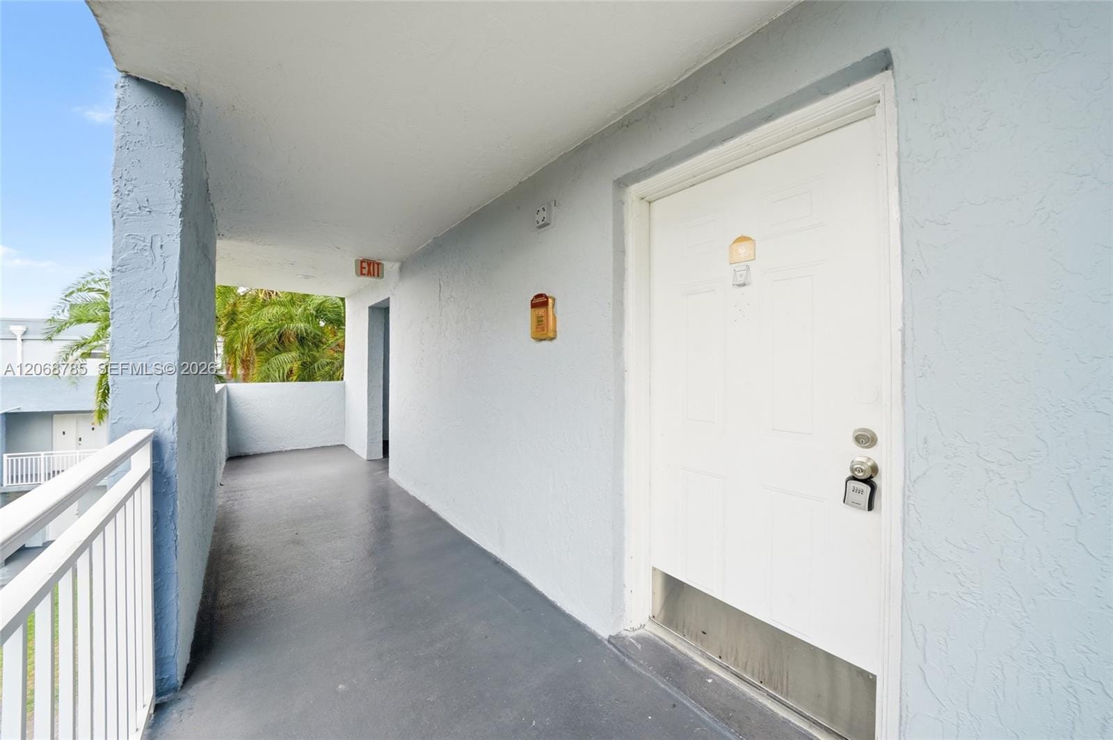 9375 Fontainebleau Boulevard L301 — photo 3