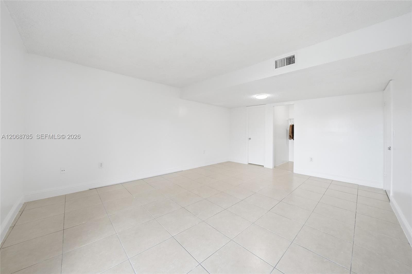 9375 Fontainebleau Boulevard L301 — photo 10