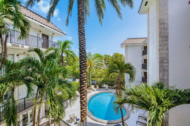 924 SE 2ND Street 25, Fort Lauderdale, FL 33301
