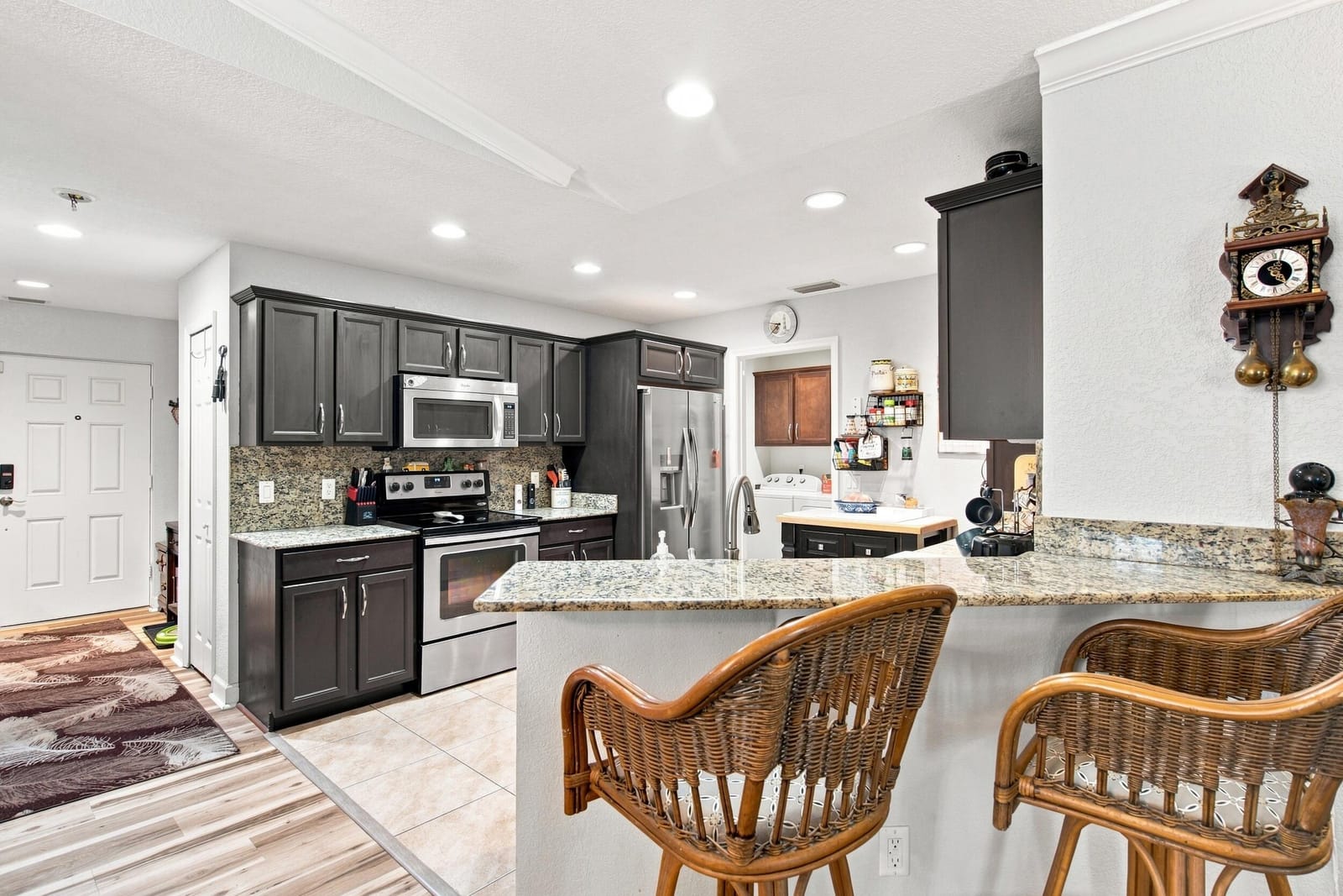 82 Mediterranean Boulevard E — photo 9