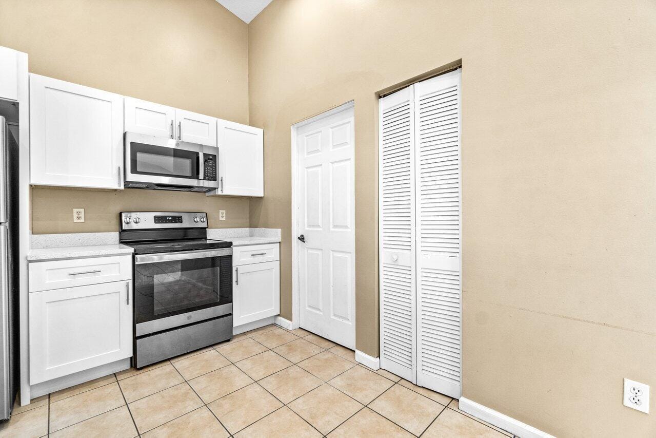 273 Ponce De Leon Street — photo 6
