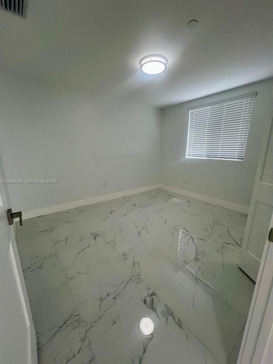 1860 NW 19th Street 101 — photo 11