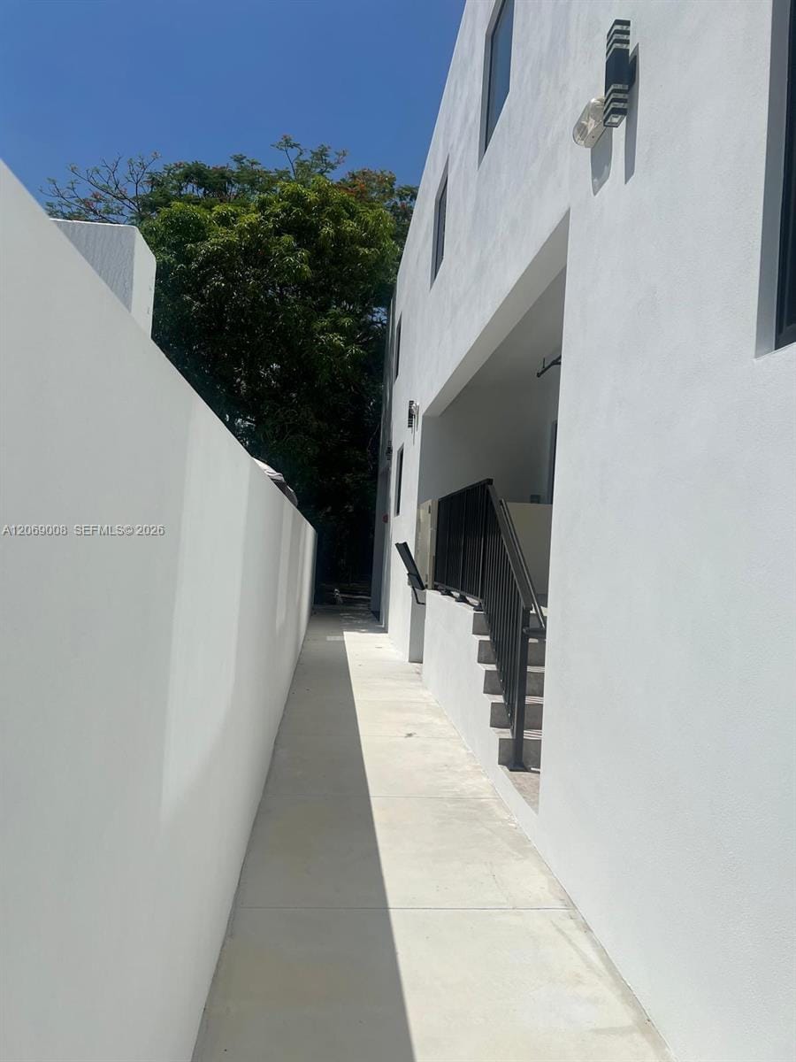 1860 NW 19th Street 101 — photo 5