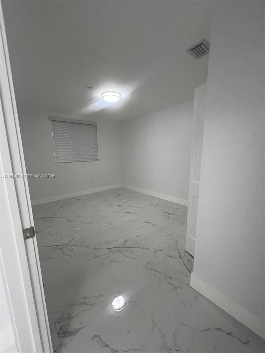 1860 NW 19th Street 101 — photo 9