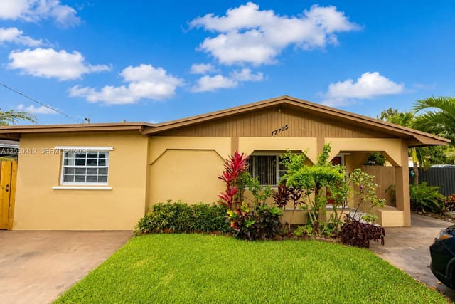 17725 NW 19th Avenue A, Miami Gardens, FL 33056