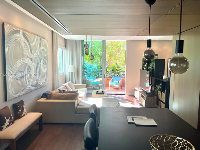 1700 Meridian Avenue 206, Miami Beach, FL 33139