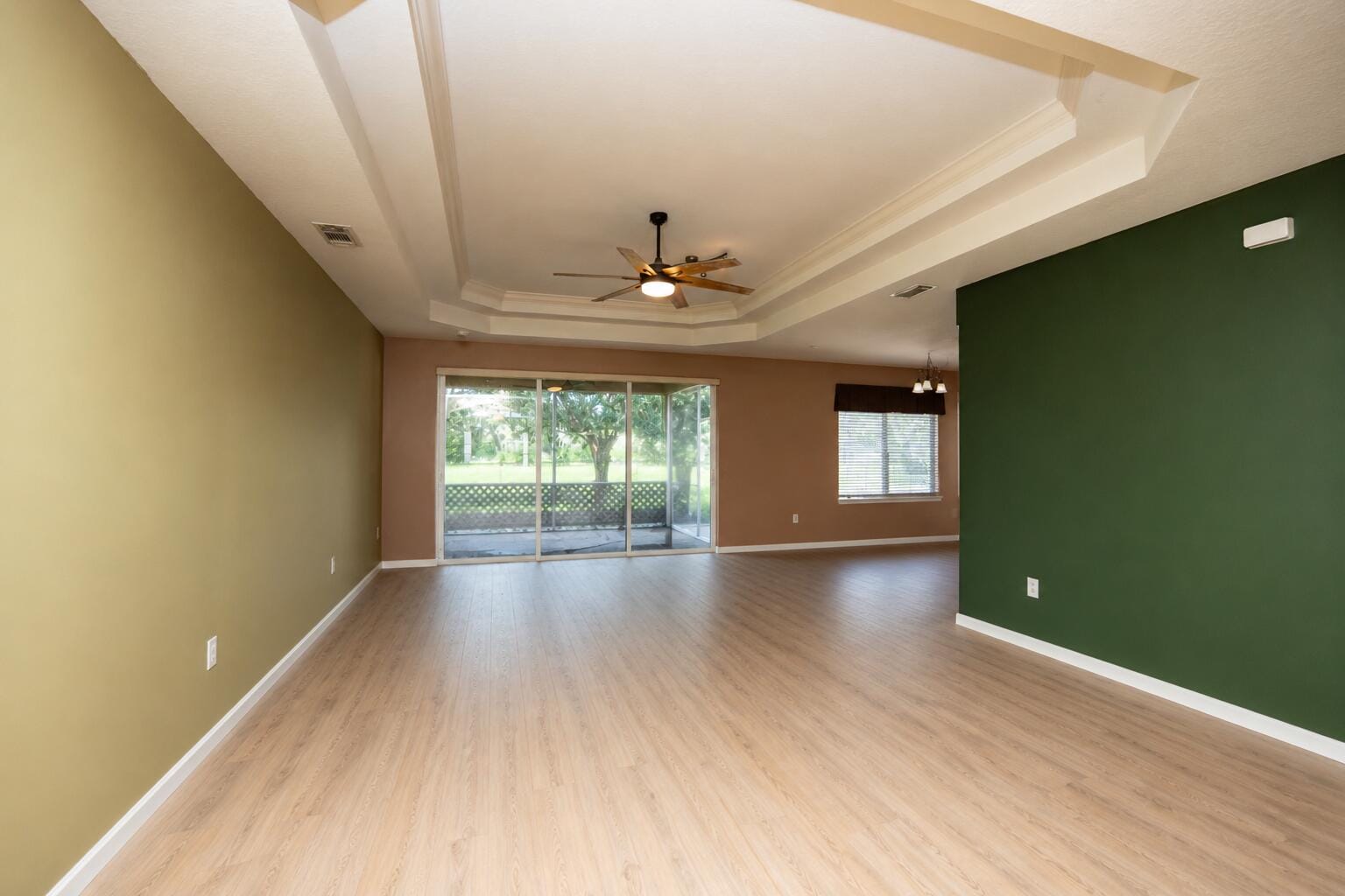 610 SW COLLEGE PARK Road — photo 2