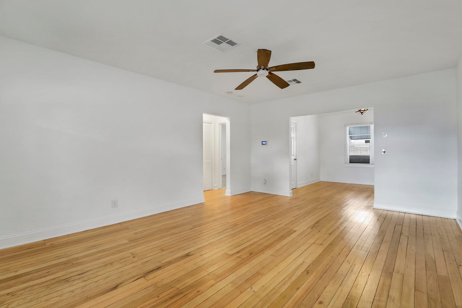 917 N OCEAN BREEZE — photo 3