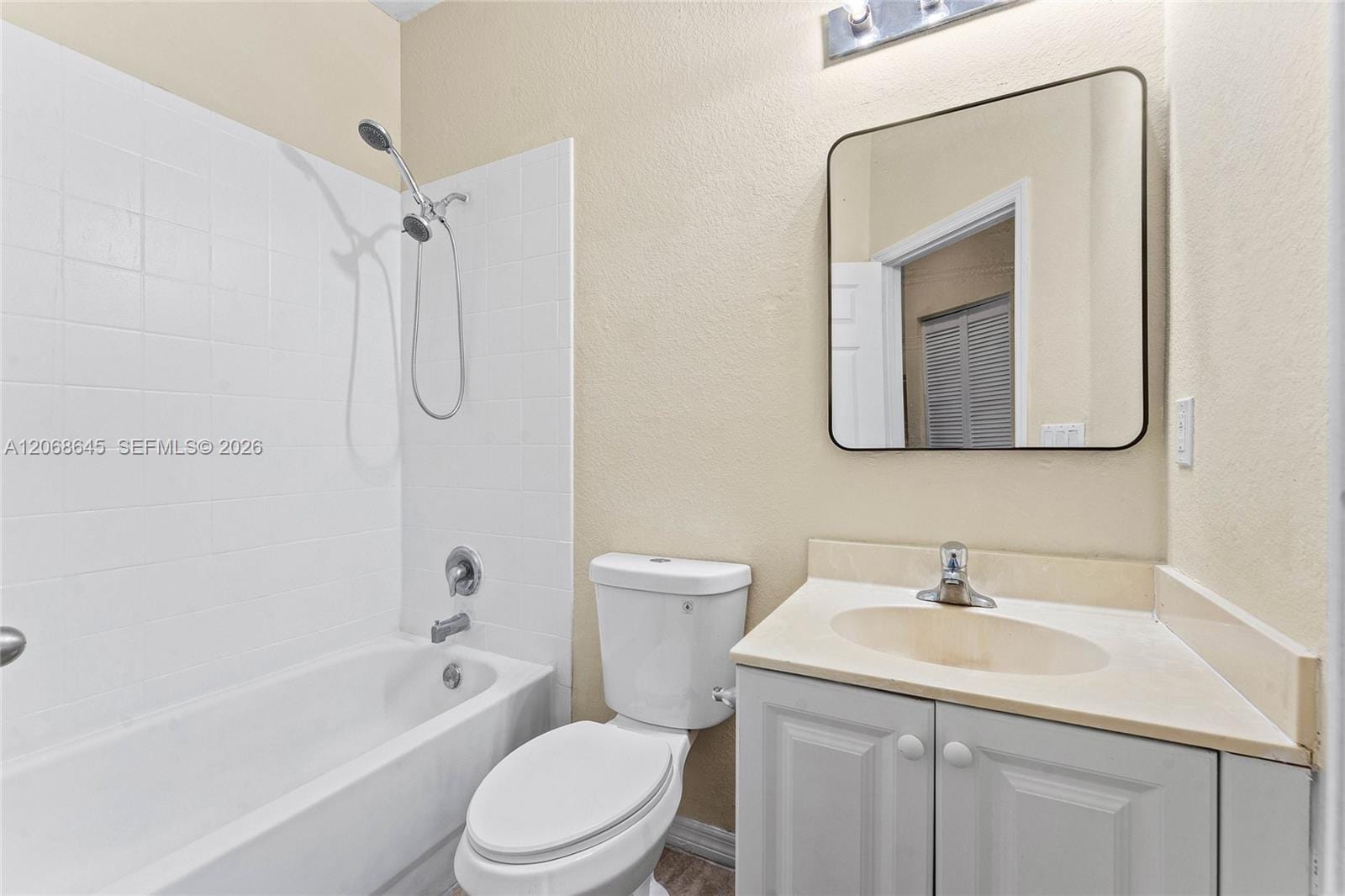 2004 Freeport Lane 4106, Riviera Beach, FL 33404 photo 16