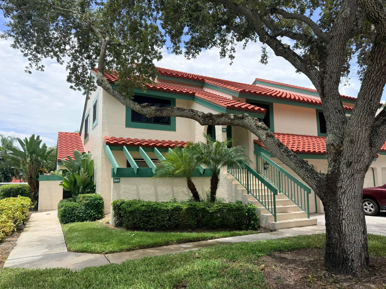24 LEXINGTON Lane W A, Palm Beach Gardens, FL 33418 photo 2