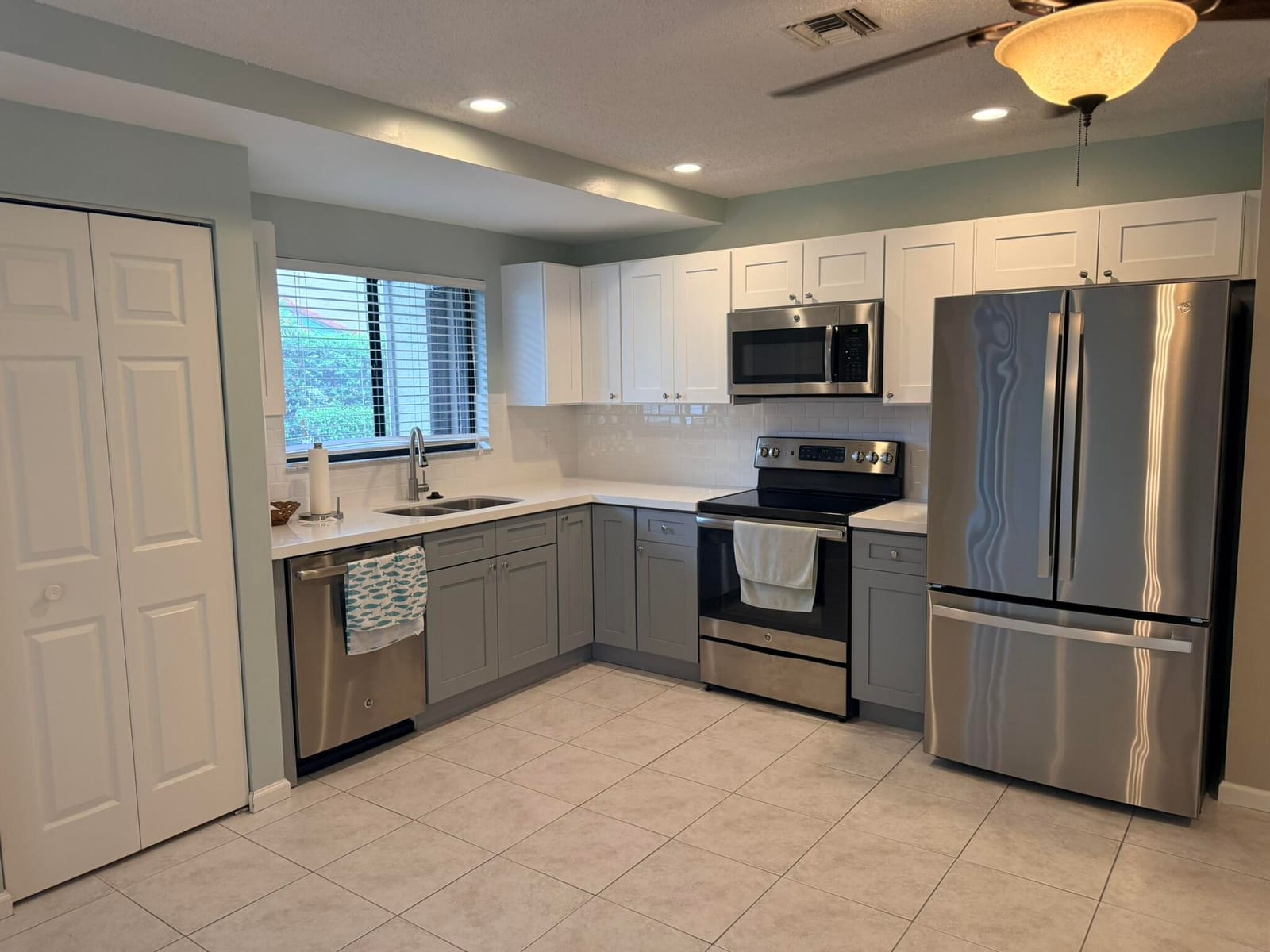 24 LEXINGTON Lane W A, Palm Beach Gardens, FL 33418 photo 7