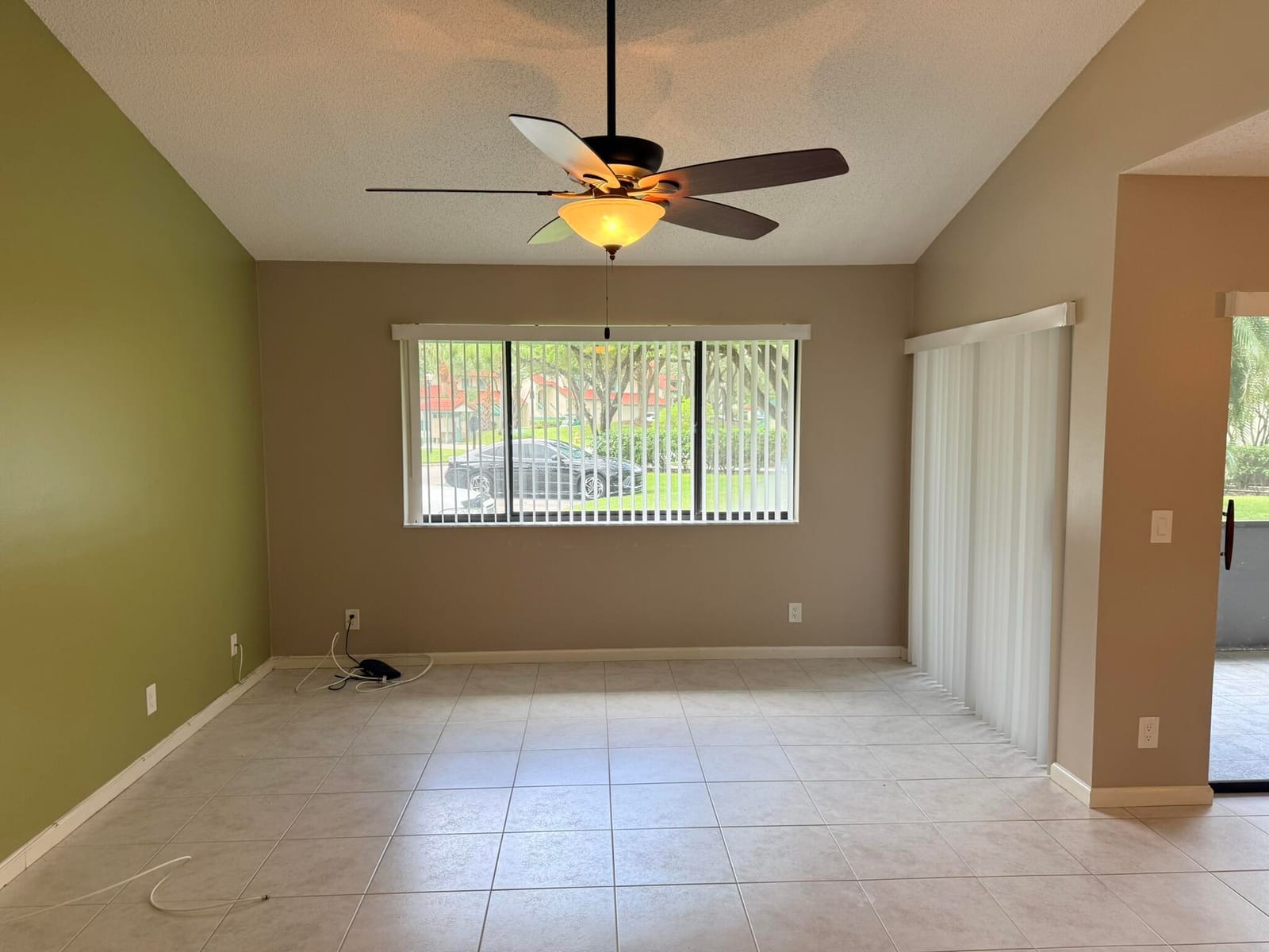 24 LEXINGTON Lane W A, Palm Beach Gardens, FL 33418 photo 9
