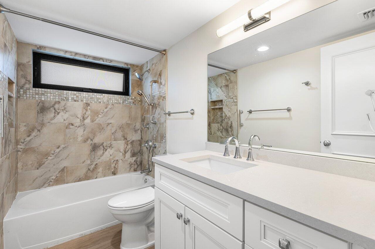 3721 Quail Ridge Drive N Bobwhite C, Boynton Beach, FL 33436 photo 19
