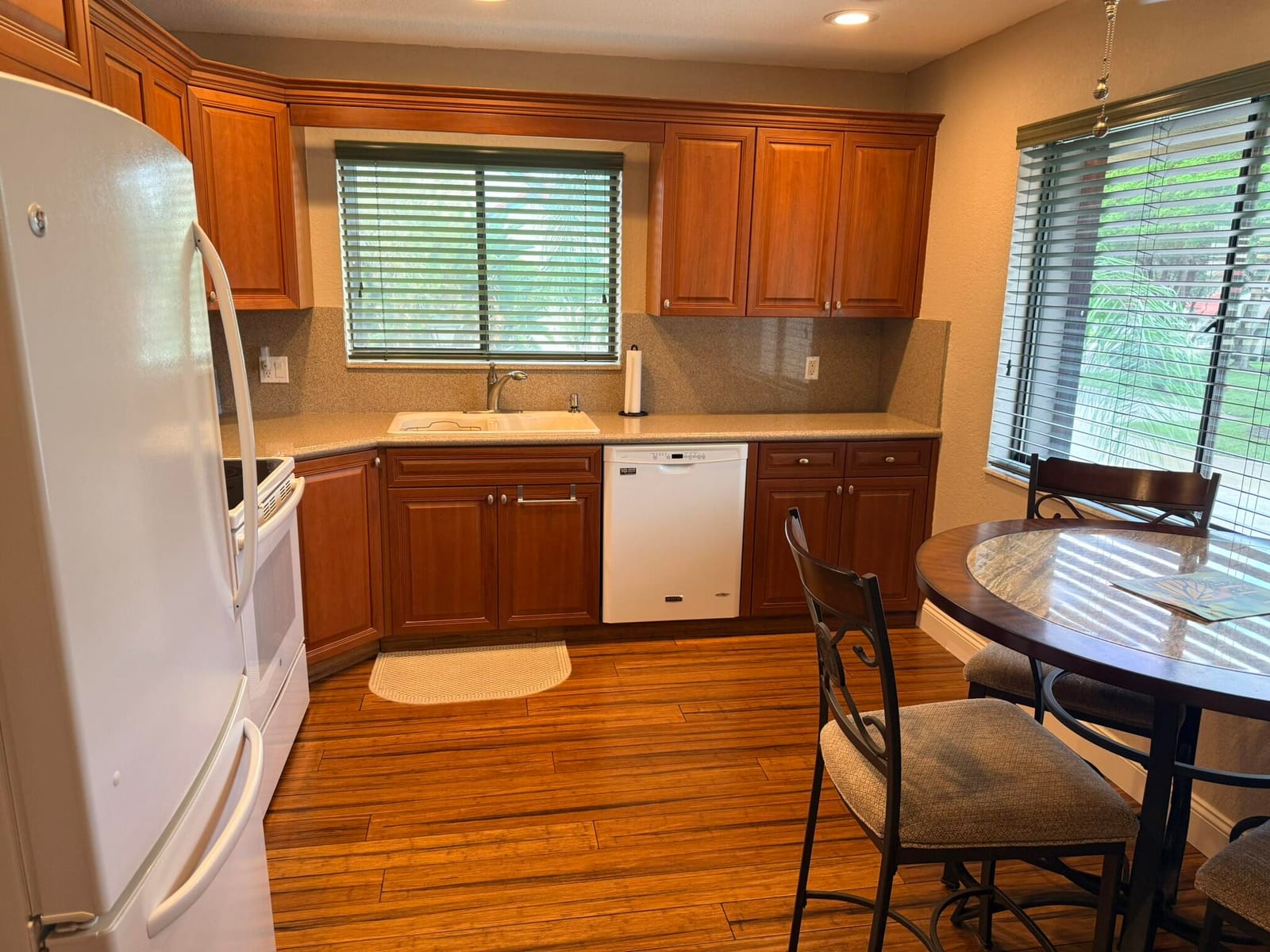 21 Lexington Lane W H — photo 11