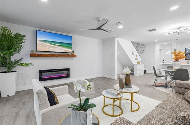 4225 N HIGHWAY A1A 17, Fort Pierce, FL 34949