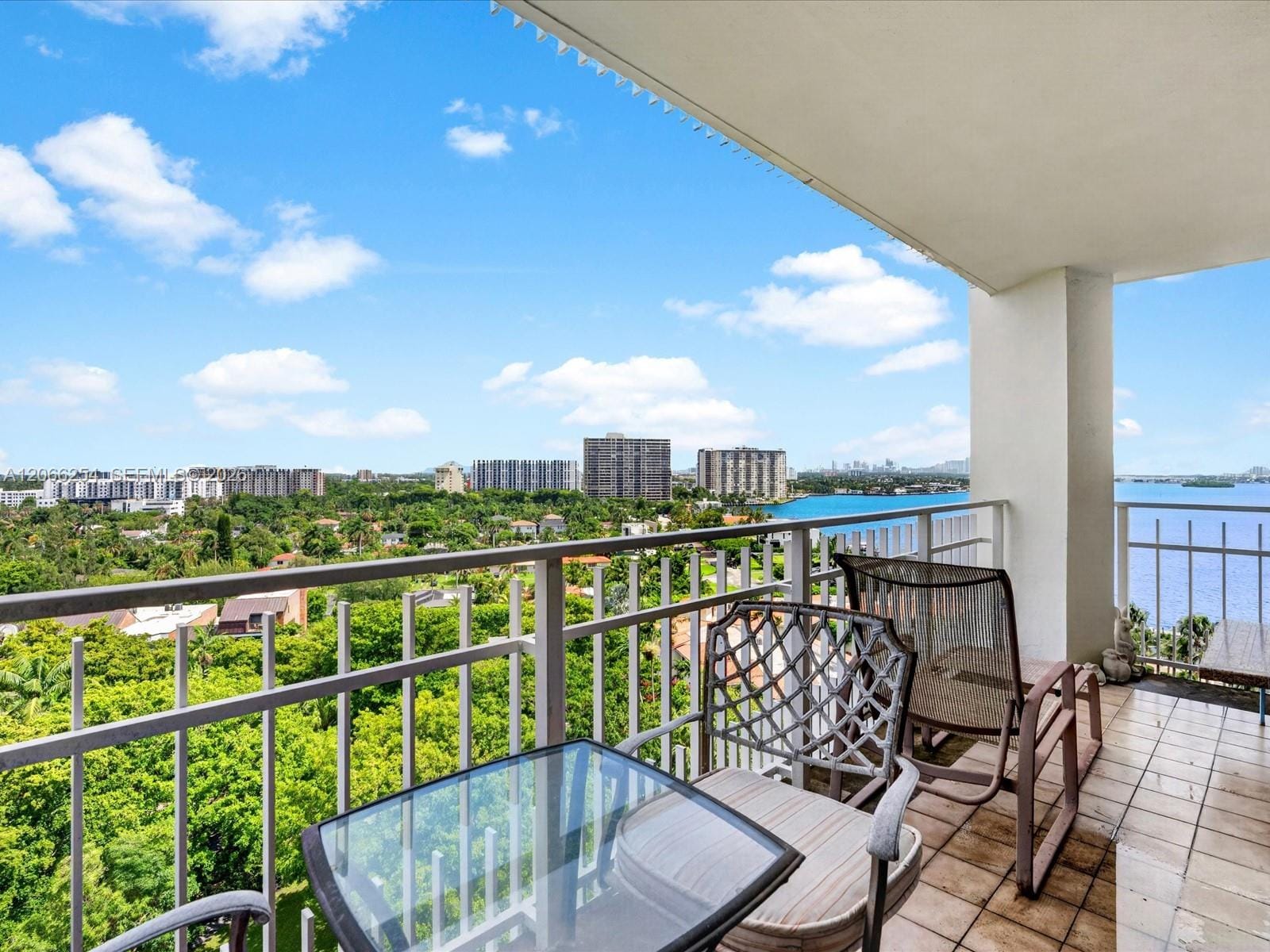 4000 Towerside Terrace 1407 — photo 2