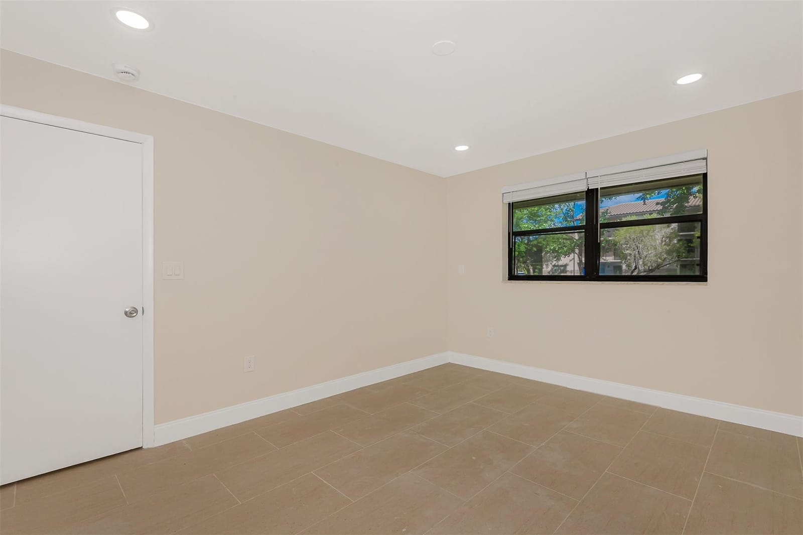 9951 Nob Hill Place 9951 — photo 11