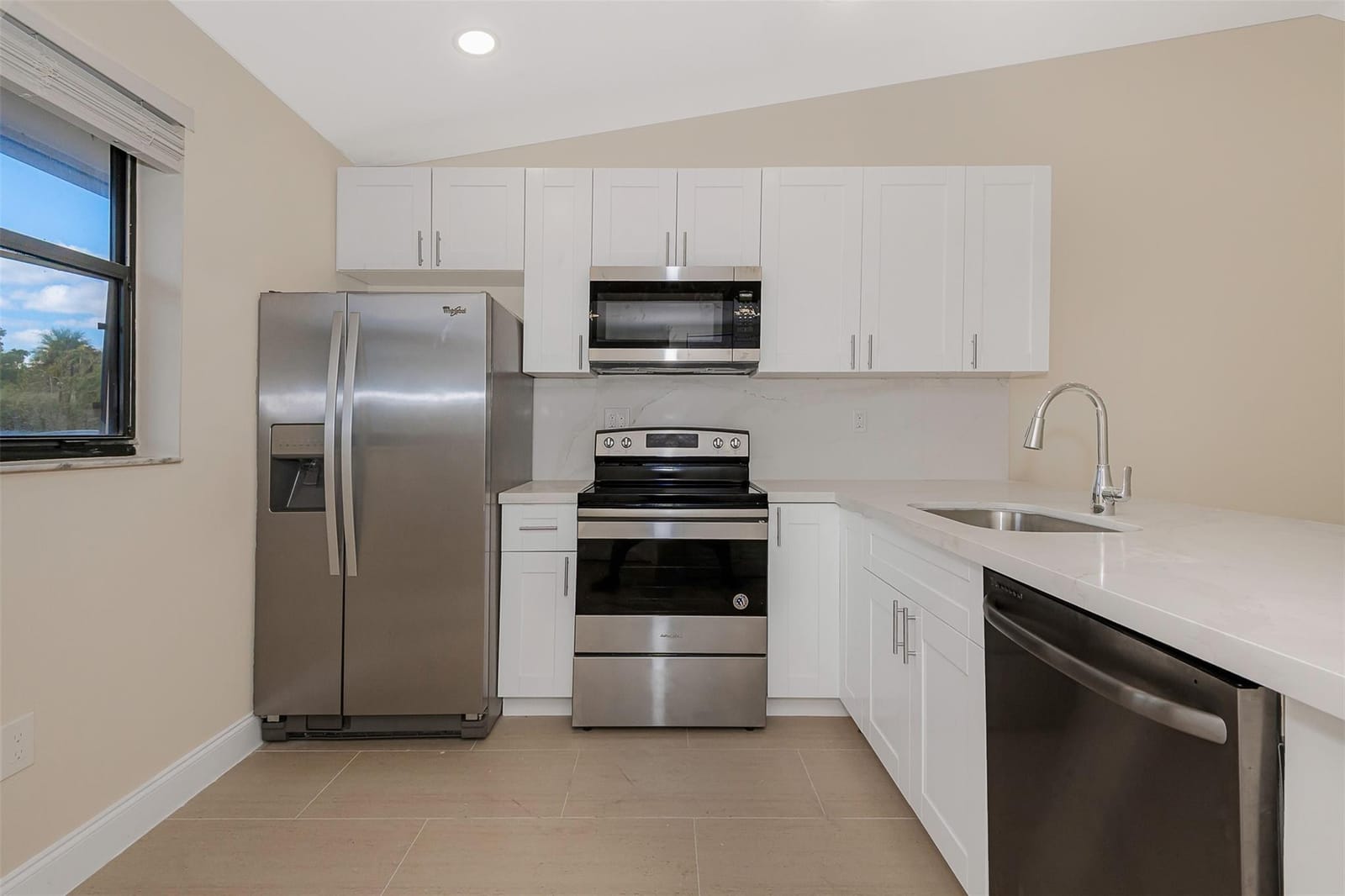 9951 Nob Hill Place 9951, Sunrise, FL 33351 photo 14