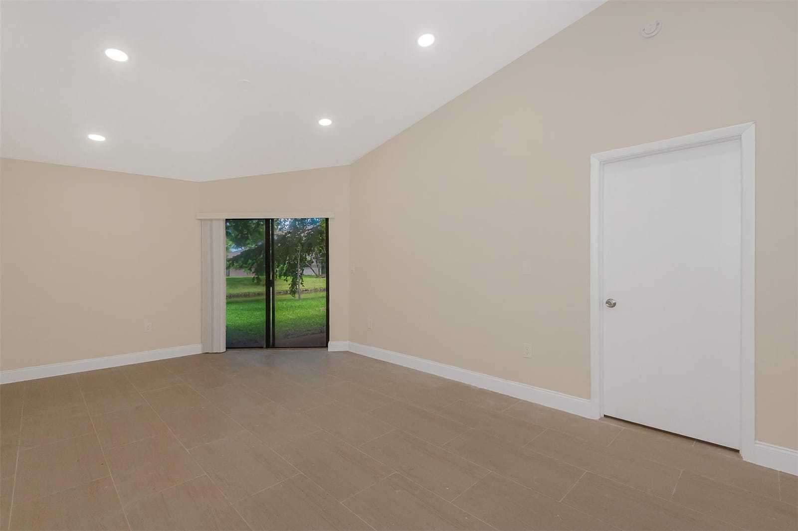 9951 Nob Hill Place 9951, Sunrise, FL 33351 photo 17
